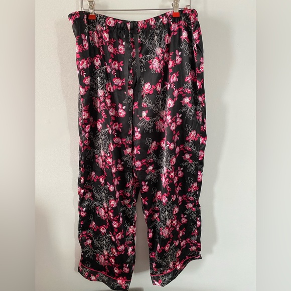 1X Cherry Blossom Pajama Set Plus Size - Picture 7 of 8